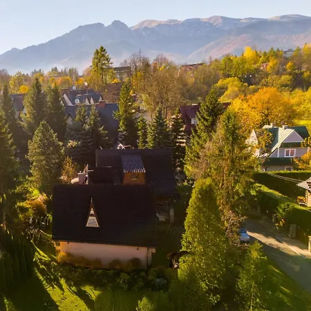 Domek alpejski Pod Strzechą 3 *